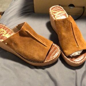 So Edelman Rust Wedge heels